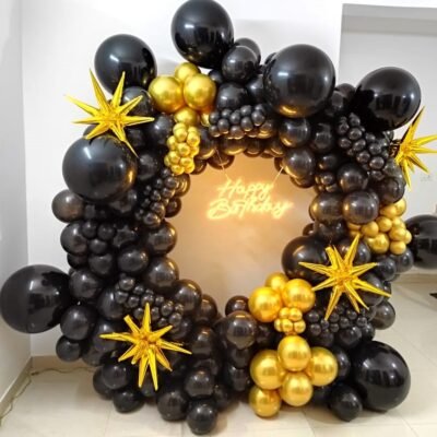 Black Monochrome Ring Decoration
