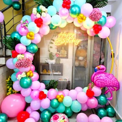 Flamingo Fiesta Ring Decoration