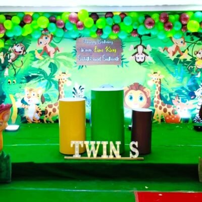 Green Jungle Theme Birthday Decor