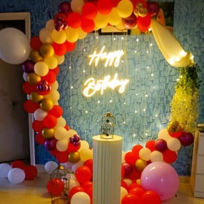 Red and White Whisper Ring Decor