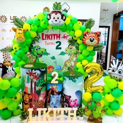 Jungle Kingdom Birthday Ring Decor