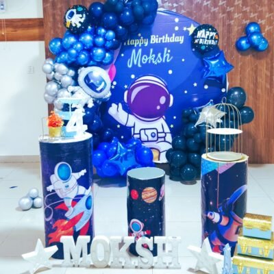 Little Astronaut Birthday Ring Decor